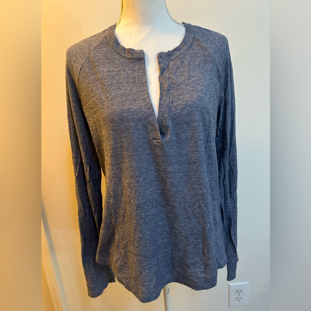 James Perse Split Neck Long Sleeve Tee 4/L NWT Heather Blue